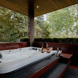 Botanica One-Bedroom Villa Hot Tub
